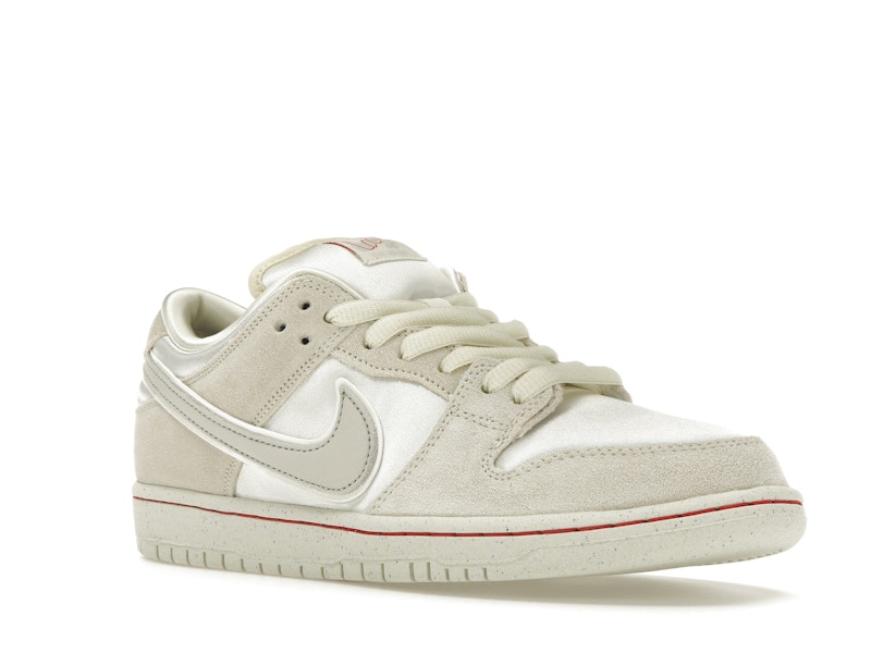 Nike SB Dunk Low City of Love Light Bone