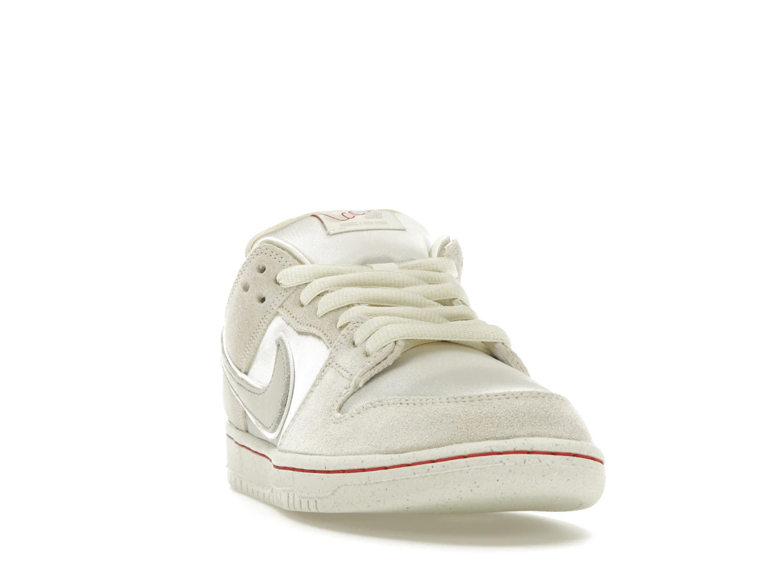 Nike SB Dunk Low City of Love Light Bone