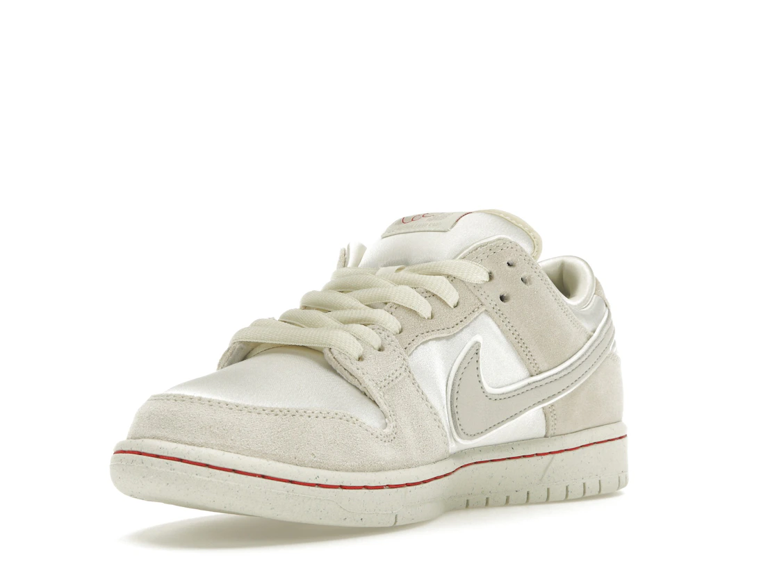 Nike SB Dunk Low City of Love Light Bone