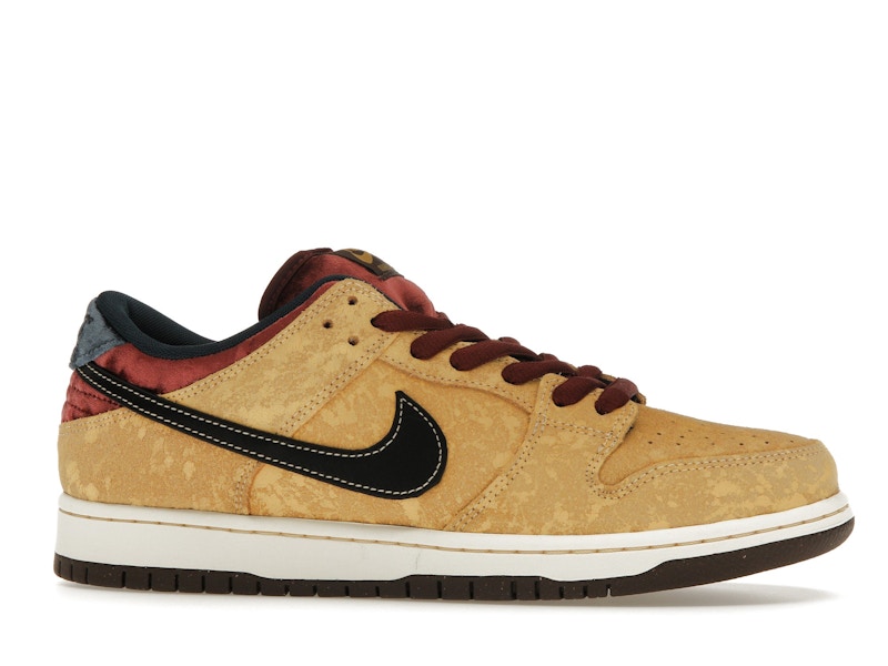 Nike SB Dunk Low City of Cinema