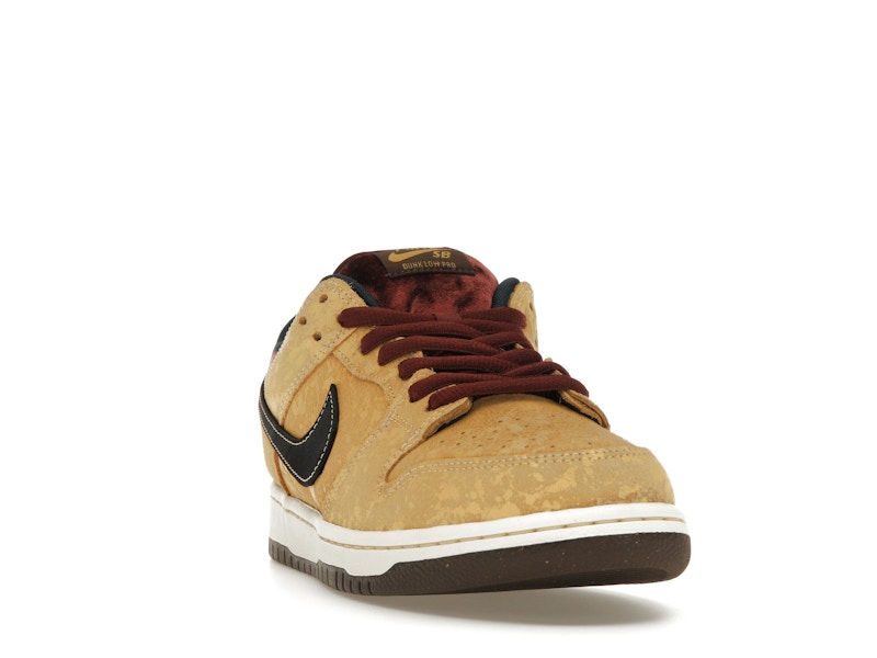 Nike SB Dunk Low City of Cinema