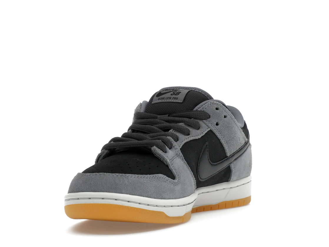 Nike SB Dunk Low Dark Smoke Grey