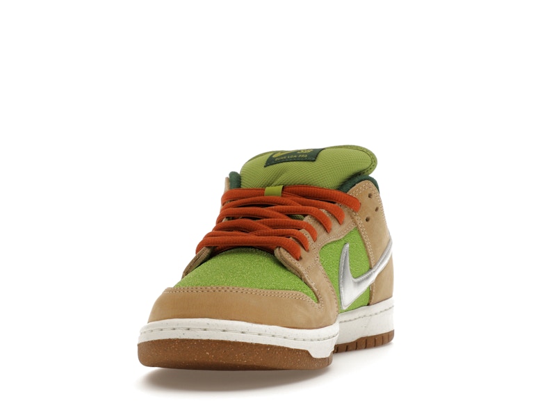 Nike SB Dunk Low Escargot
