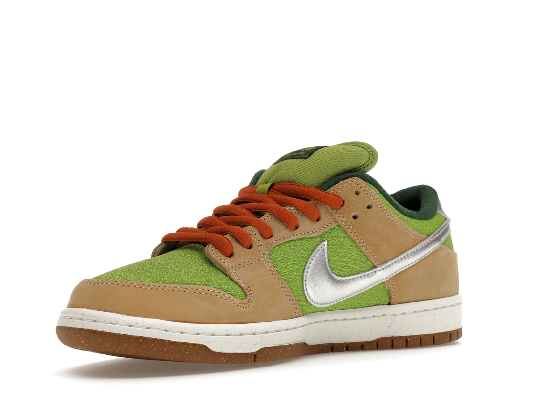 Nike SB Dunk Low Escargot