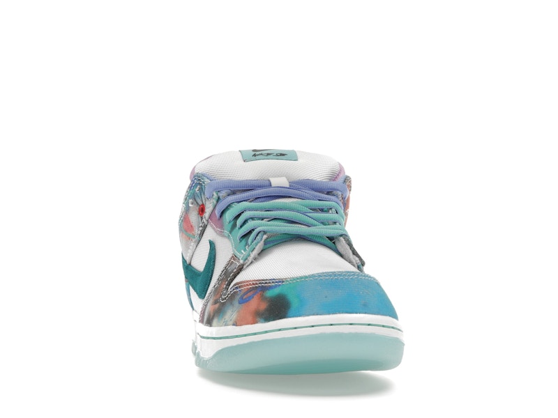 Nike SB Dunk Low Futura Laboratories Bleached Aqua