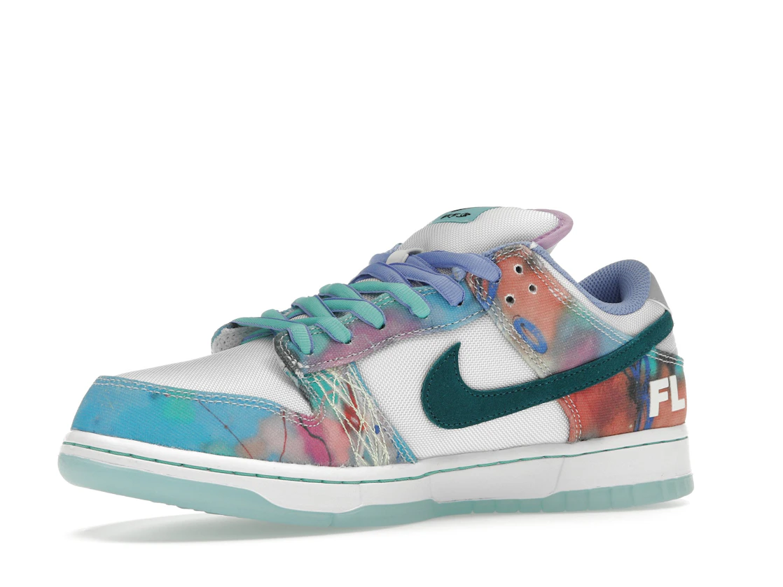 Nike SB Dunk Low Futura Laboratories Bleached Aqua