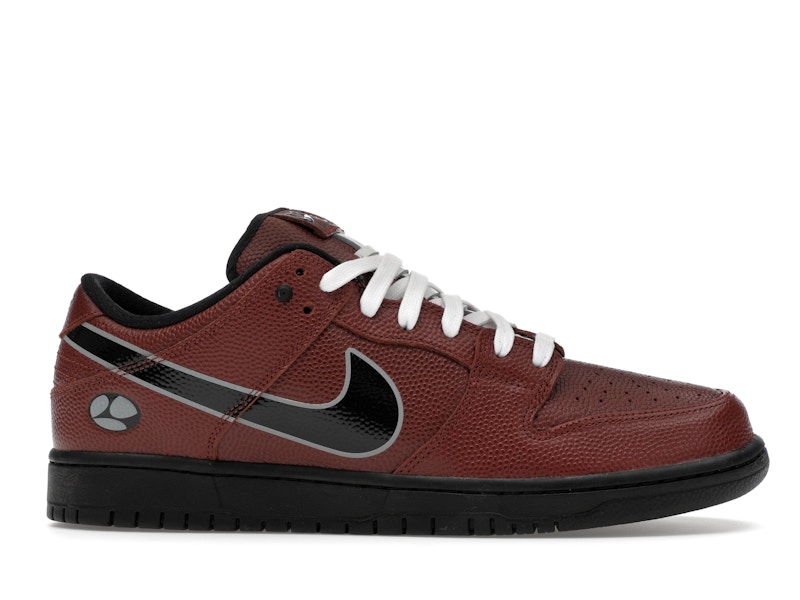 Nike SB Dunk Low Limosine Skateboards