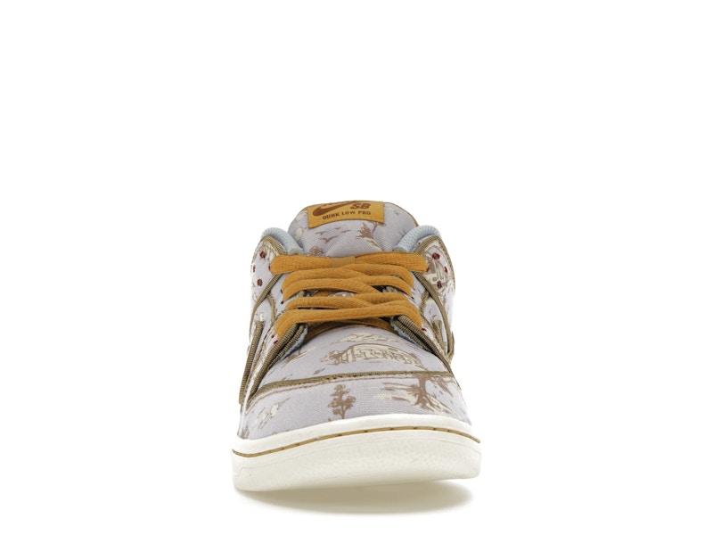 Nike SB Dunk Low Premium