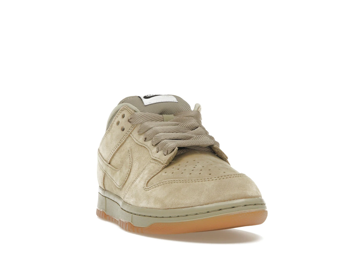 Nike SB Dunk Low Pro B Parachute Beige