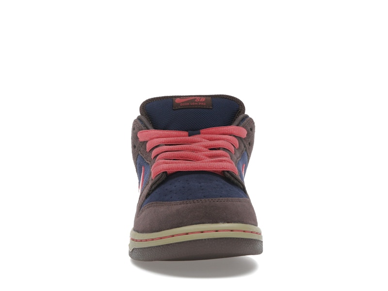 Nike SB Dunk Low Pro