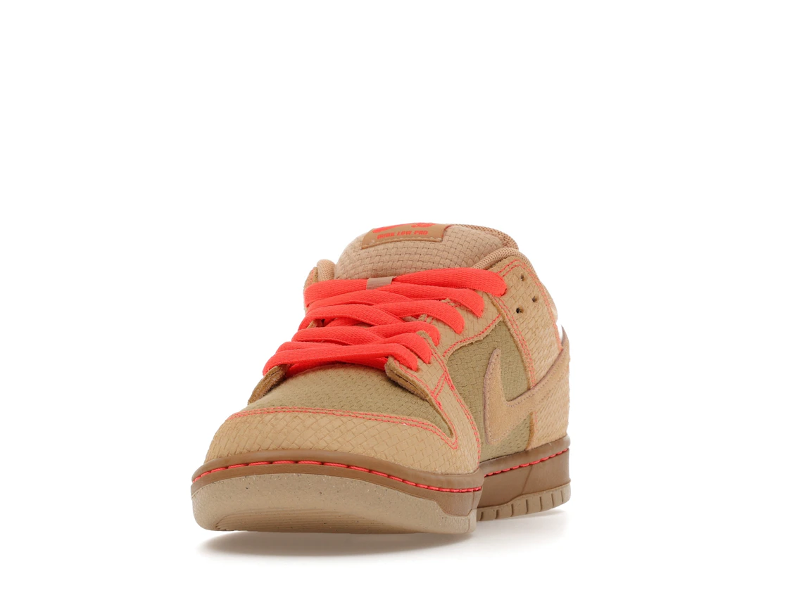 Nike SB Dunk Low Pro Som Tum