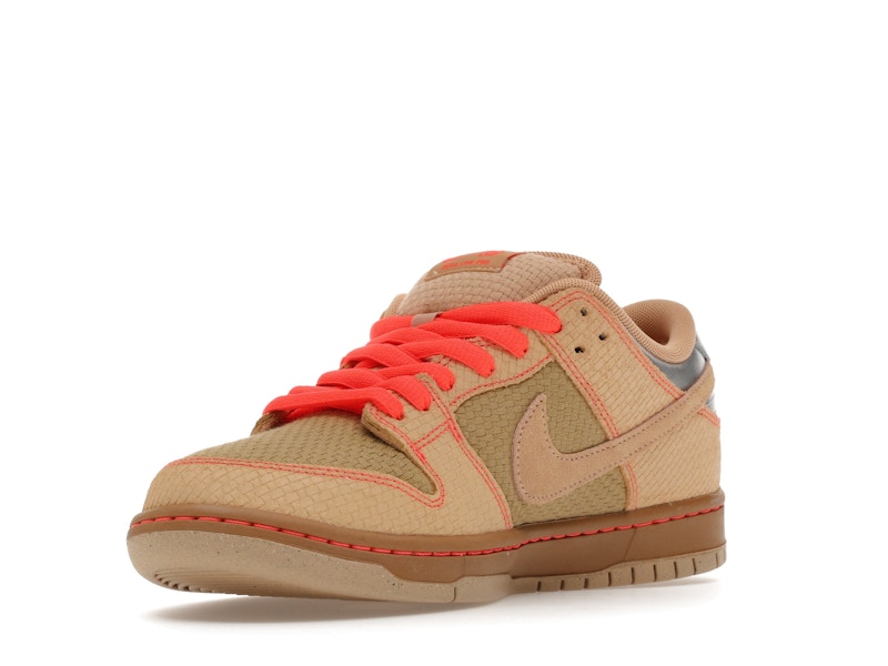 Nike SB Dunk Low Pro Som Tum
