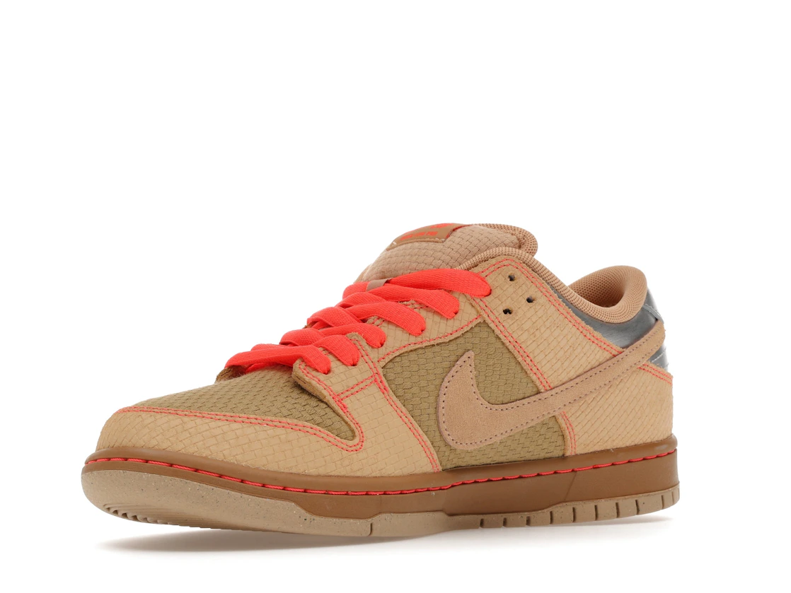 Nike SB Dunk Low Pro Som Tum