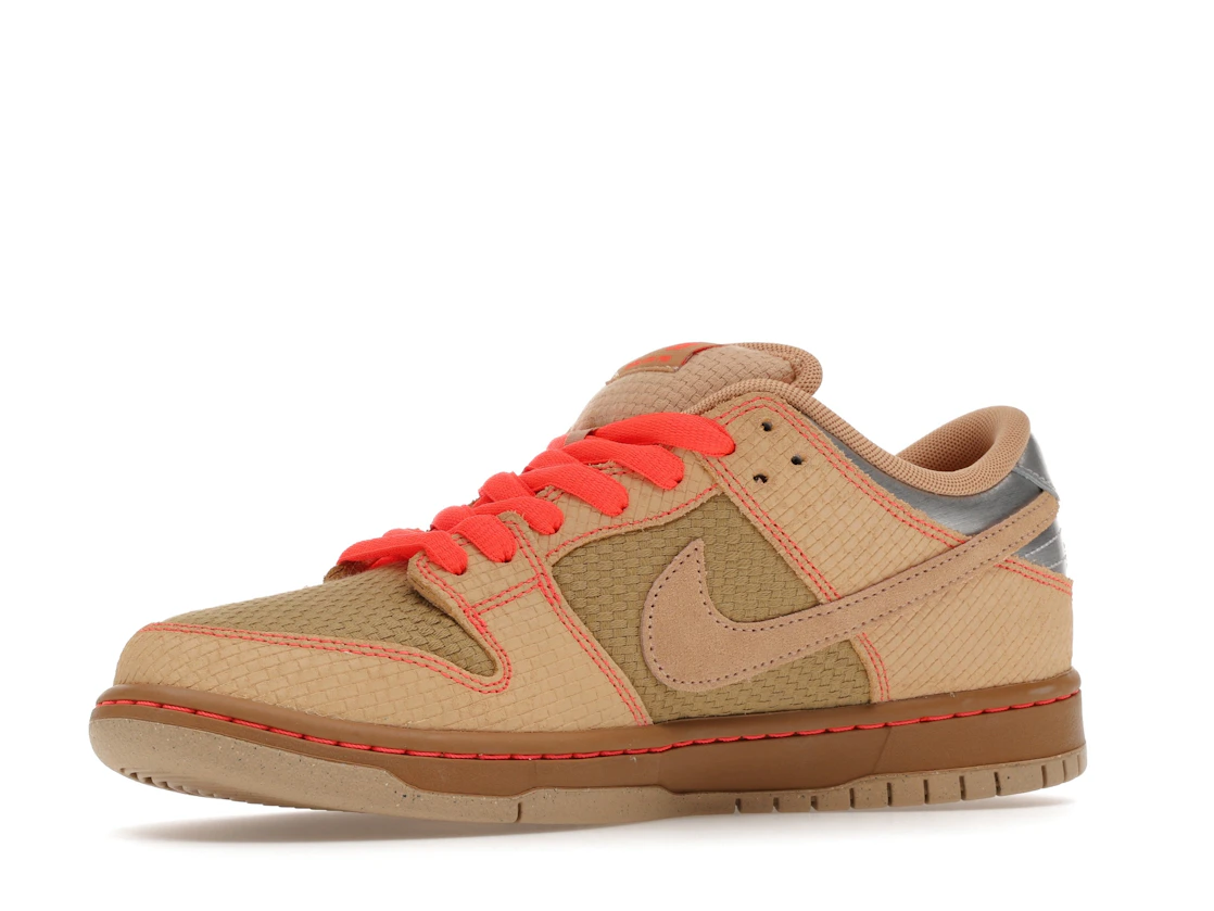 Nike SB Dunk Low Pro Som Tum