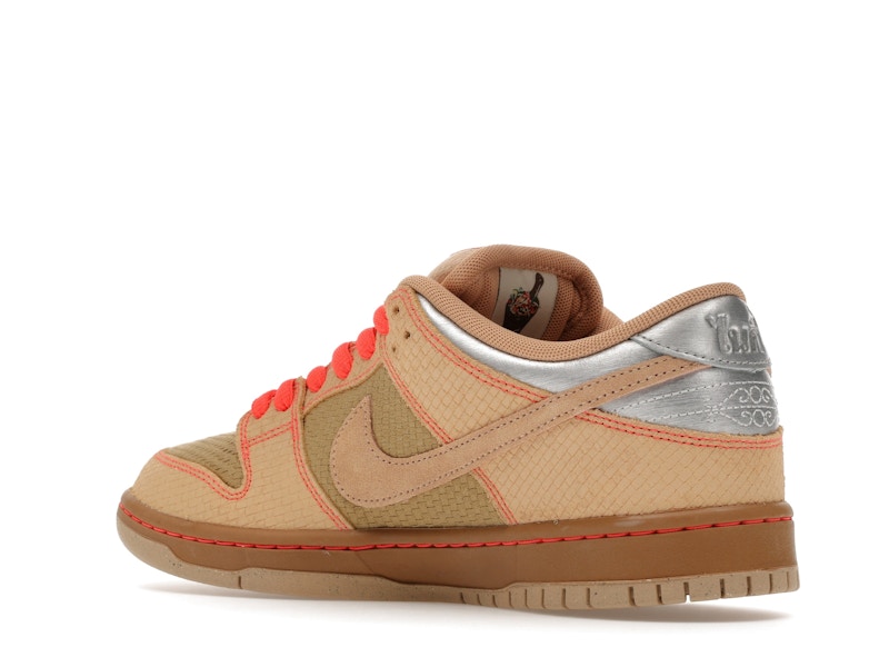 Nike SB Dunk Low Pro Som Tum