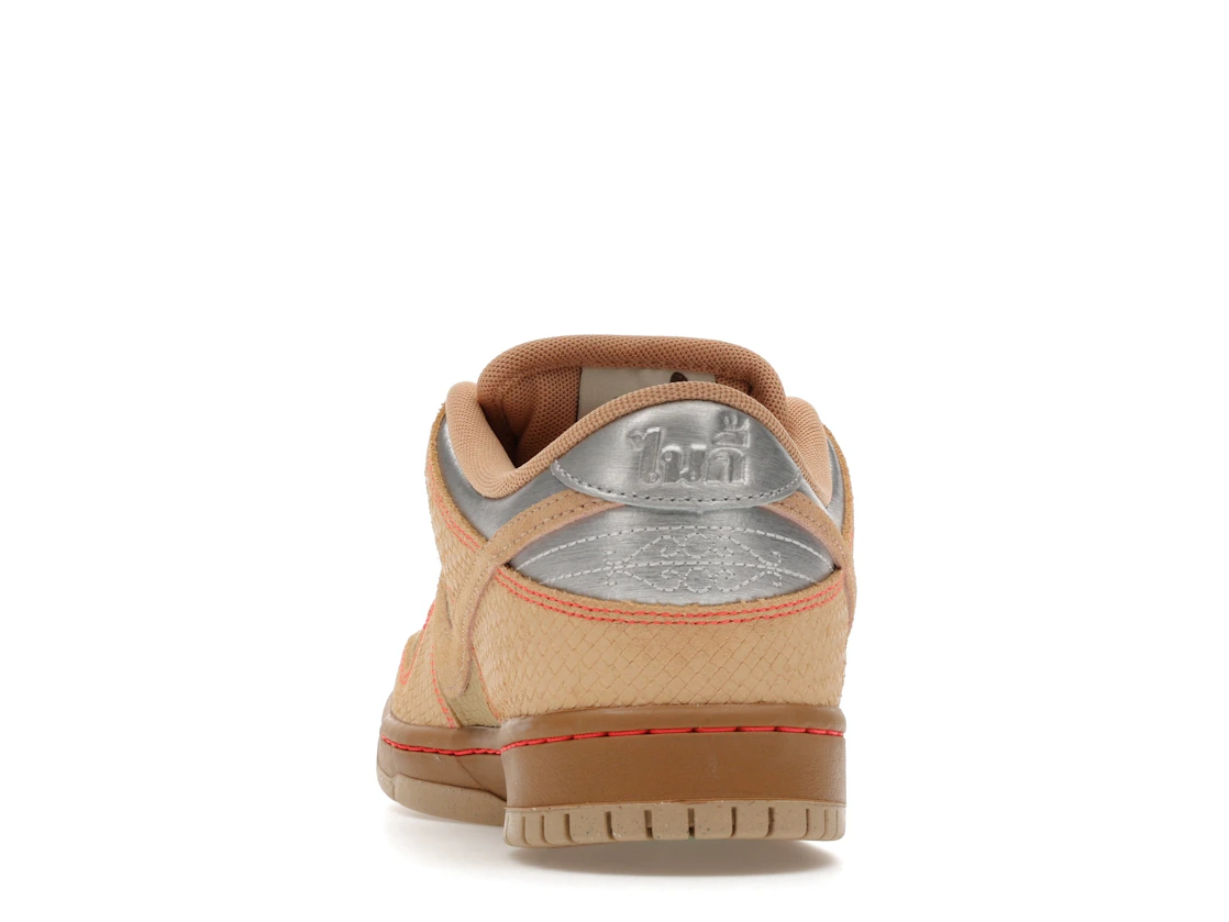 Nike SB Dunk Low Pro Som Tum