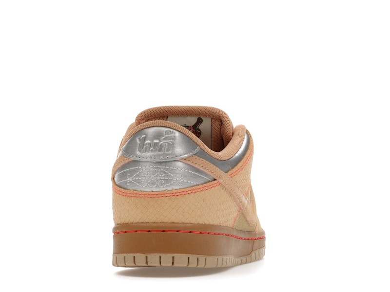 Nike SB Dunk Low Pro Som Tum