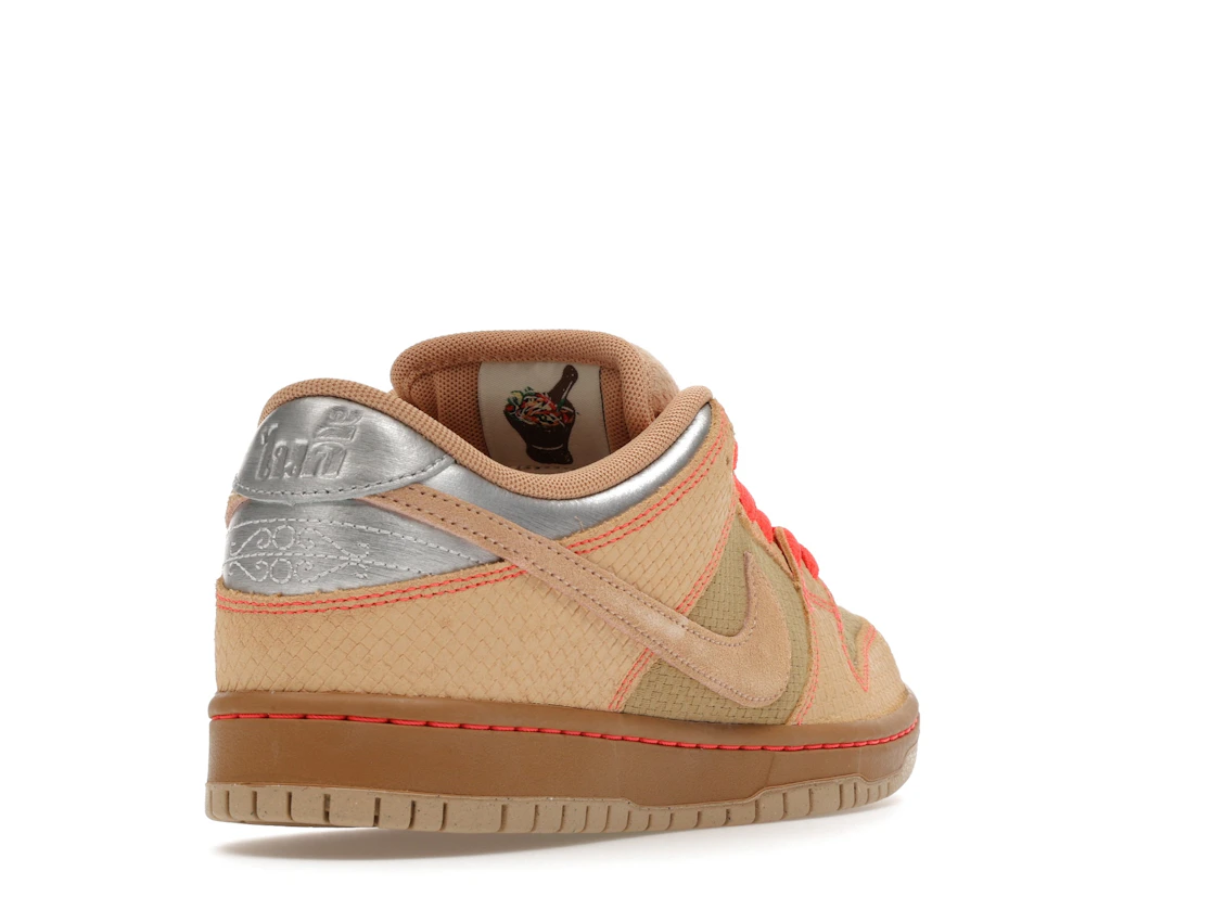 Nike SB Dunk Low Pro Som Tum