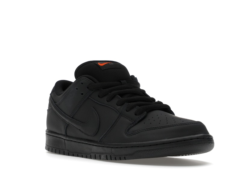 Nike SB Dunk Low Pro Triple Black