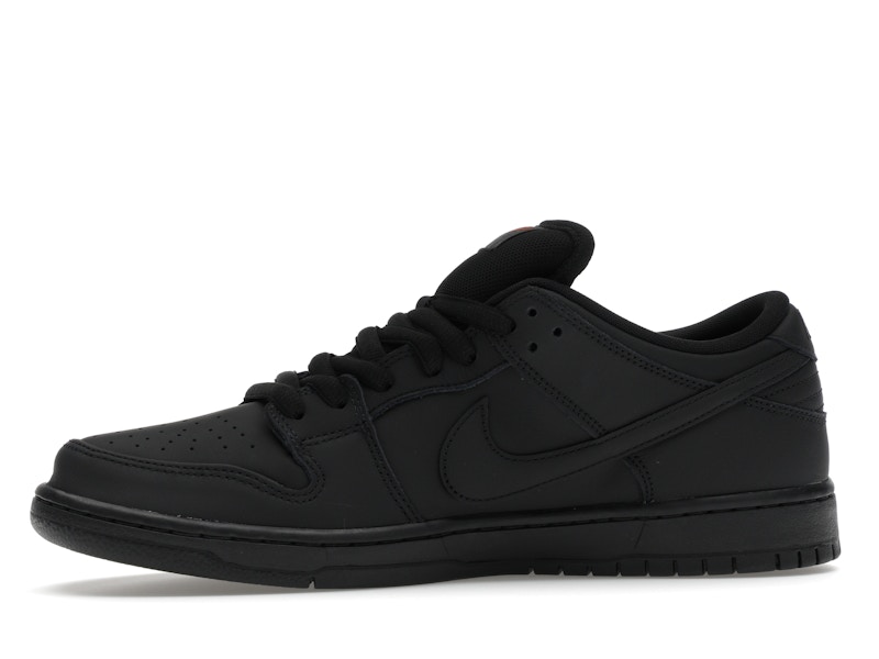 Nike SB Dunk Low Pro Triple Black