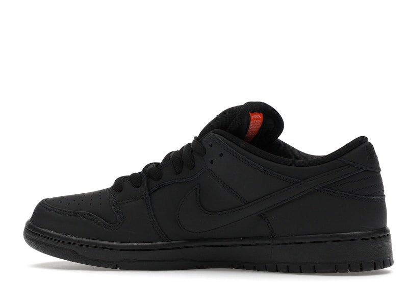 Nike SB Dunk Low Pro Triple Black