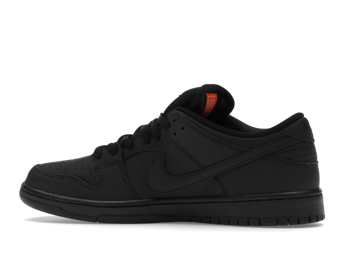 Nike SB Dunk Low Pro Triple Black