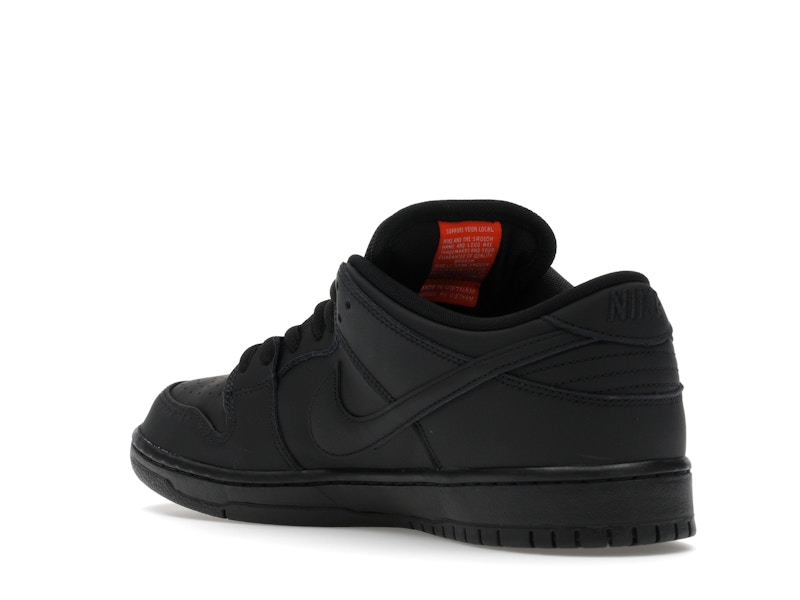 Nike SB Dunk Low Pro Triple Black