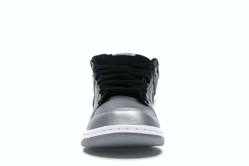 Nike SB Dunk Low Supreme Jewel Swoosh Silver