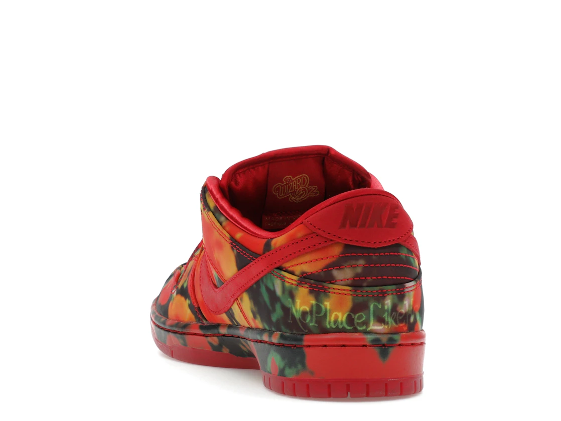 Nike SB Dunk Low The Wizard of Oz Poppy Field