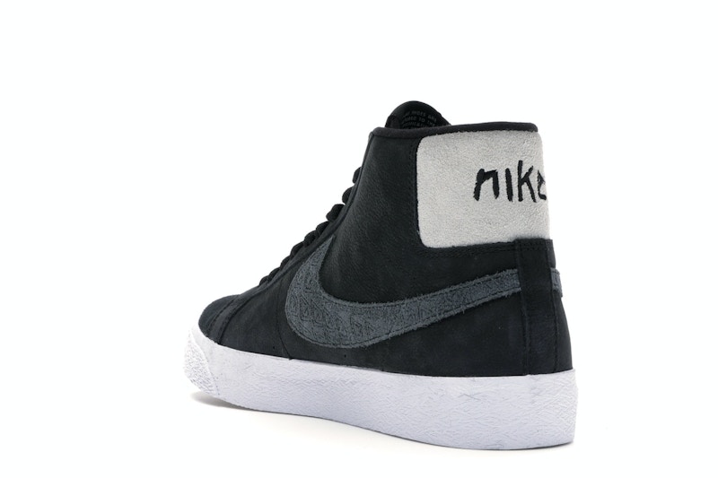 Nike SB Zoom Blazer Mid Gnarhunters