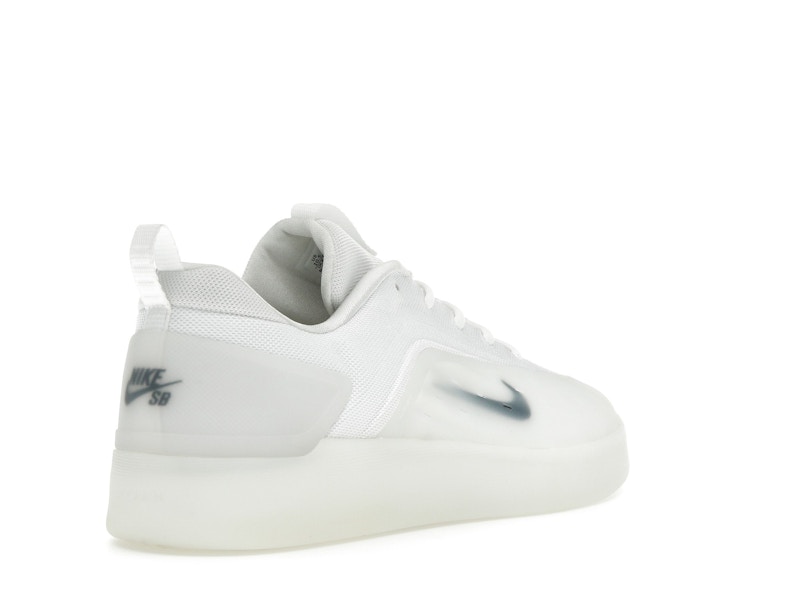 Nike SB Zoom Nyjah 4 White Black