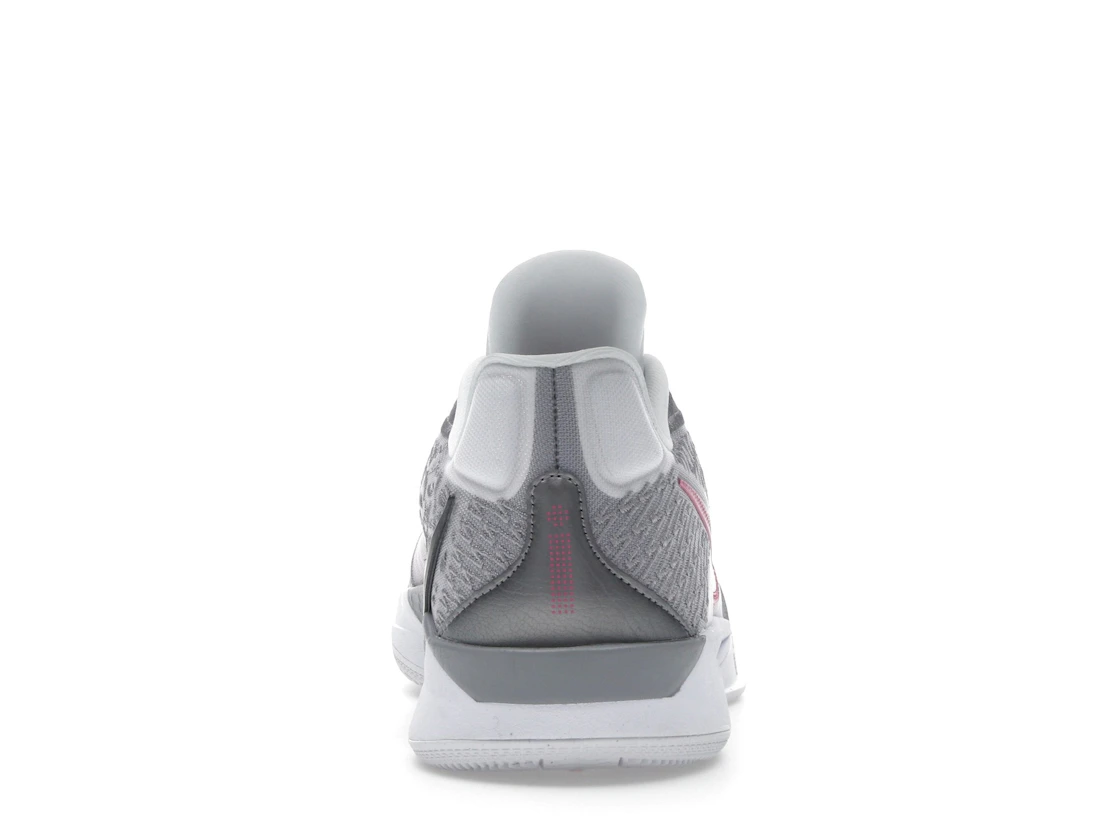 Nike Sabrina 2 Lily (Women's)
