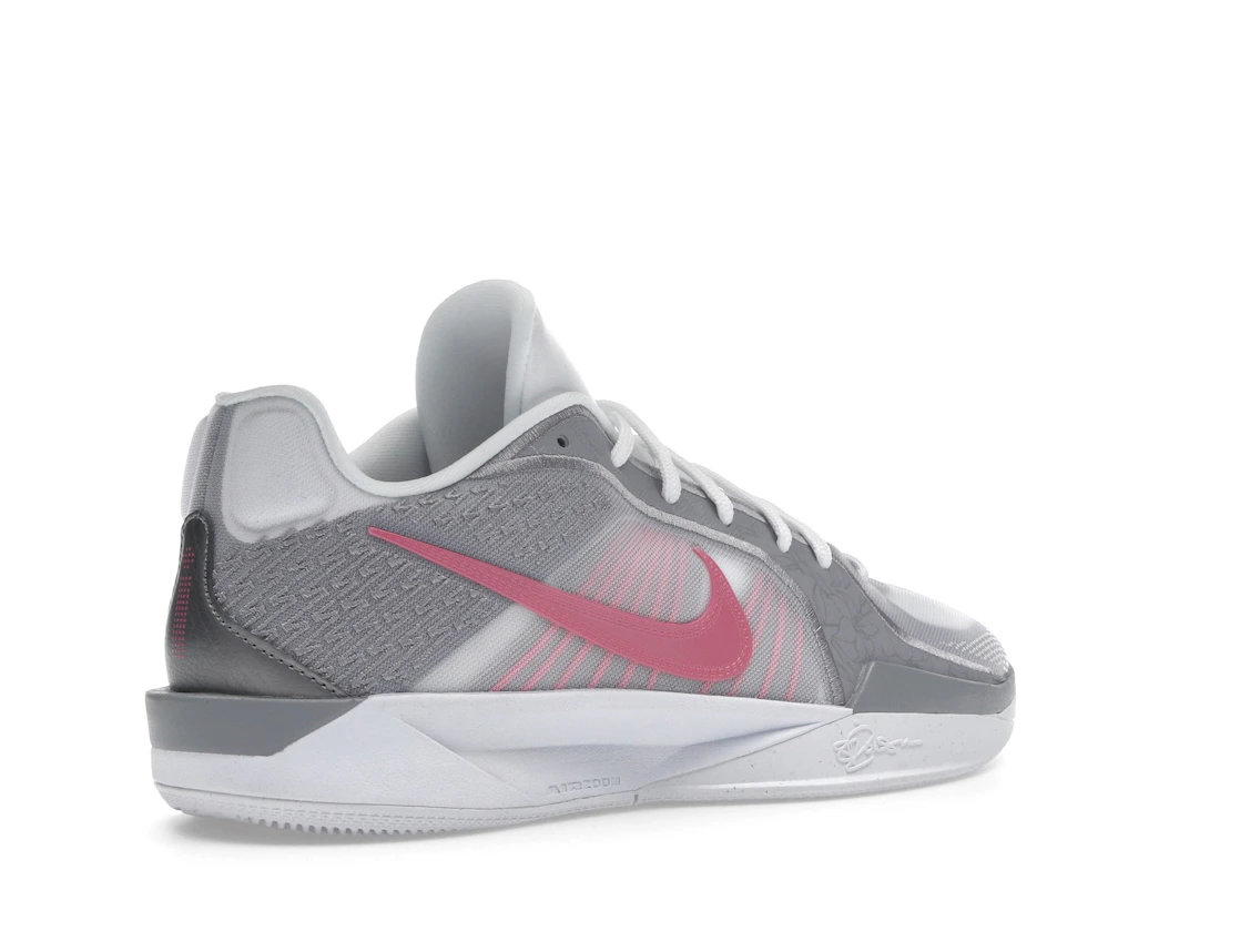 Nike Sabrina 2 Lily (Women's)