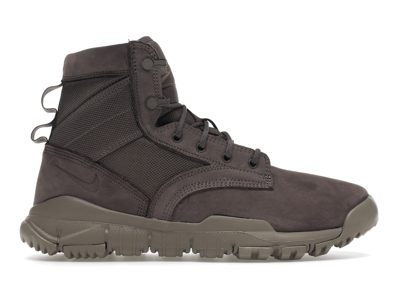 Men's NIKE 6