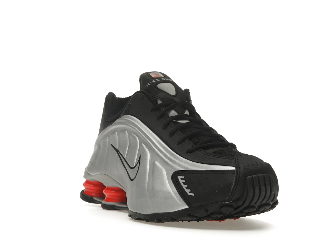 Nike Shox R4 Black Metallic Silver (2025)