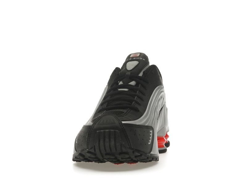 Nike Shox R4 Black Metallic Silver (2025)