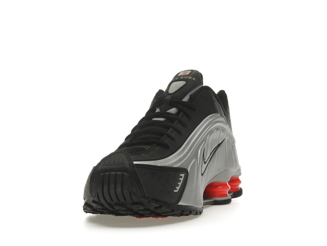 Nike Shox R4 Black Metallic Silver (2025)