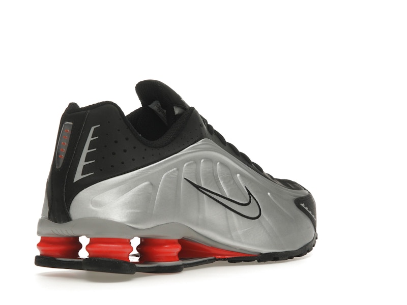 Nike Shox R4 Black Metallic Silver (2025)