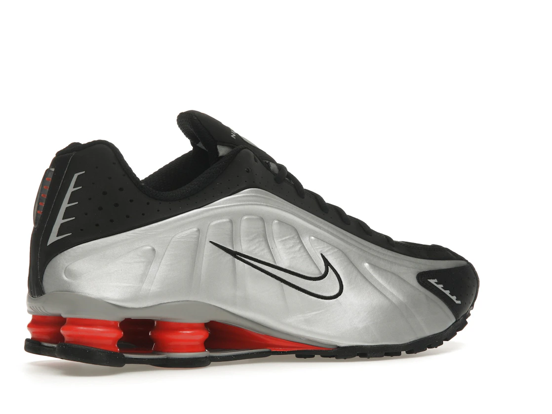 Nike Shox R4 Black Metallic Silver (2025)