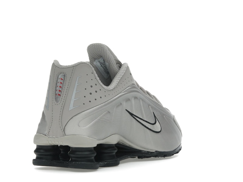 Nike Shox R4 College Grey