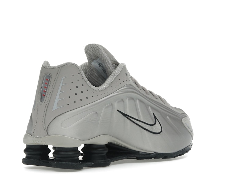 Nike Shox R4 College Grey