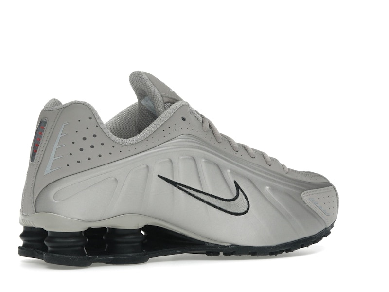 Nike Shox R4 College Grey