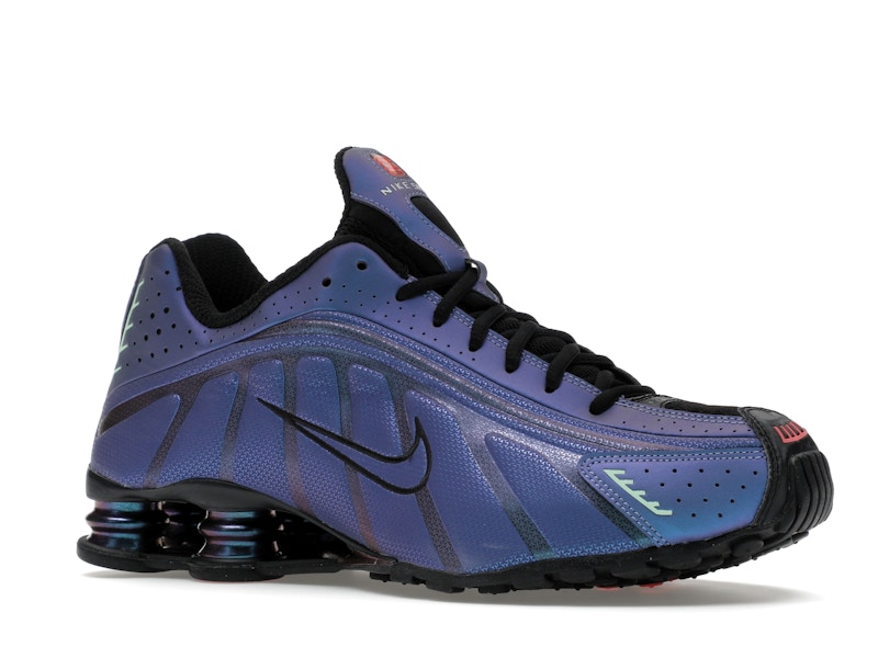 Nike Shox R4 Iridescent - 360° view 4