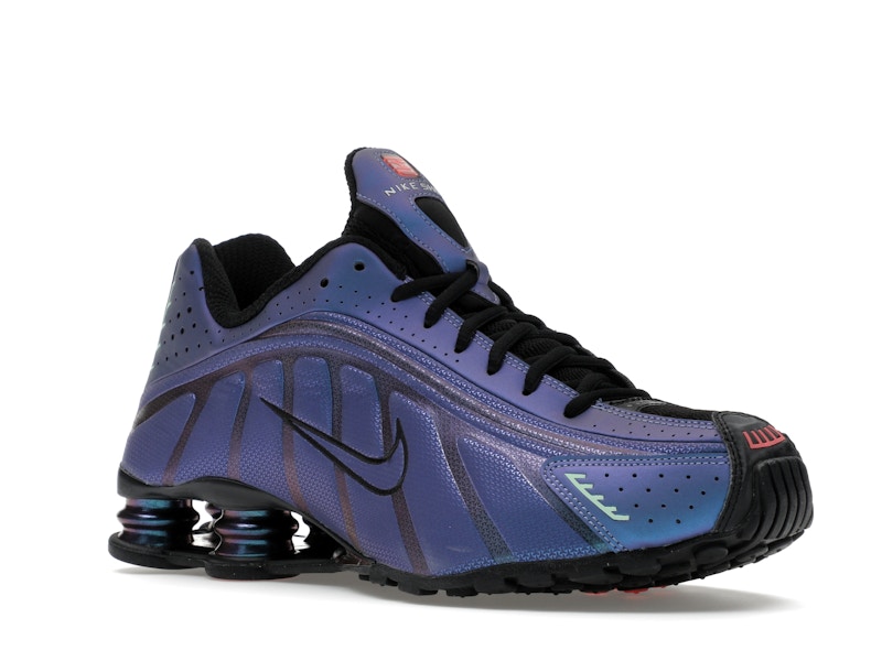 Nike Shox R4 Iridescent - 360° view 5