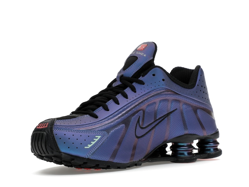 Nike Shox R4 Iridescent - 360° view 15