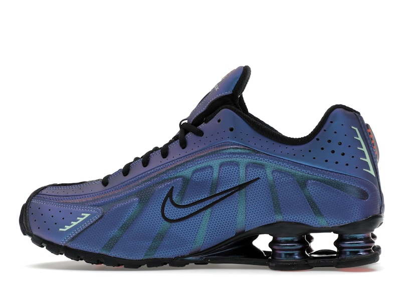 Nike Shox R4 Iridescent - 360° view 20