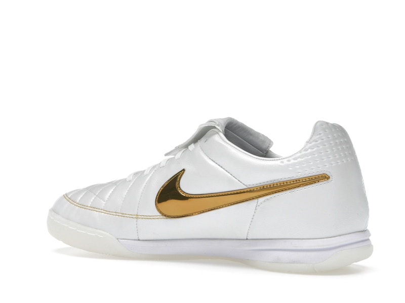 Nike Tiempo Legend Ronaldinho Touch of Gold