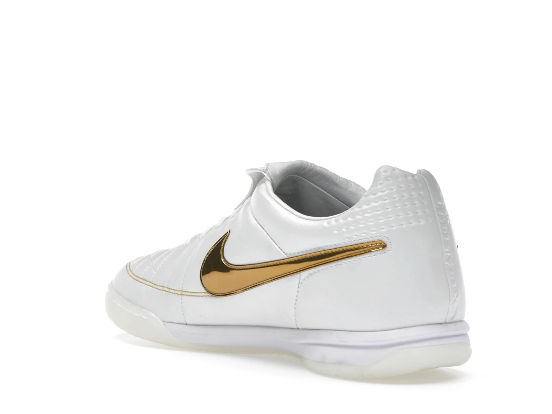 Nike Tiempo Legend Ronaldinho Touch of Gold
