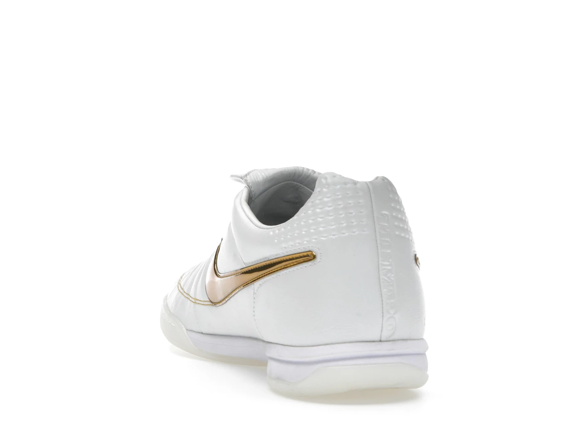 Nike Tiempo Legend Ronaldinho Touch of Gold