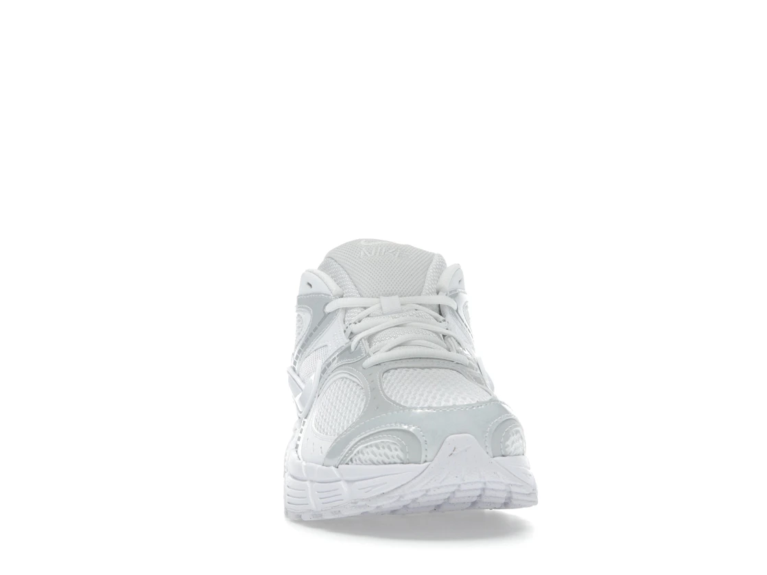 Nike V5 RNR White Black Metallic Silver (Women's)